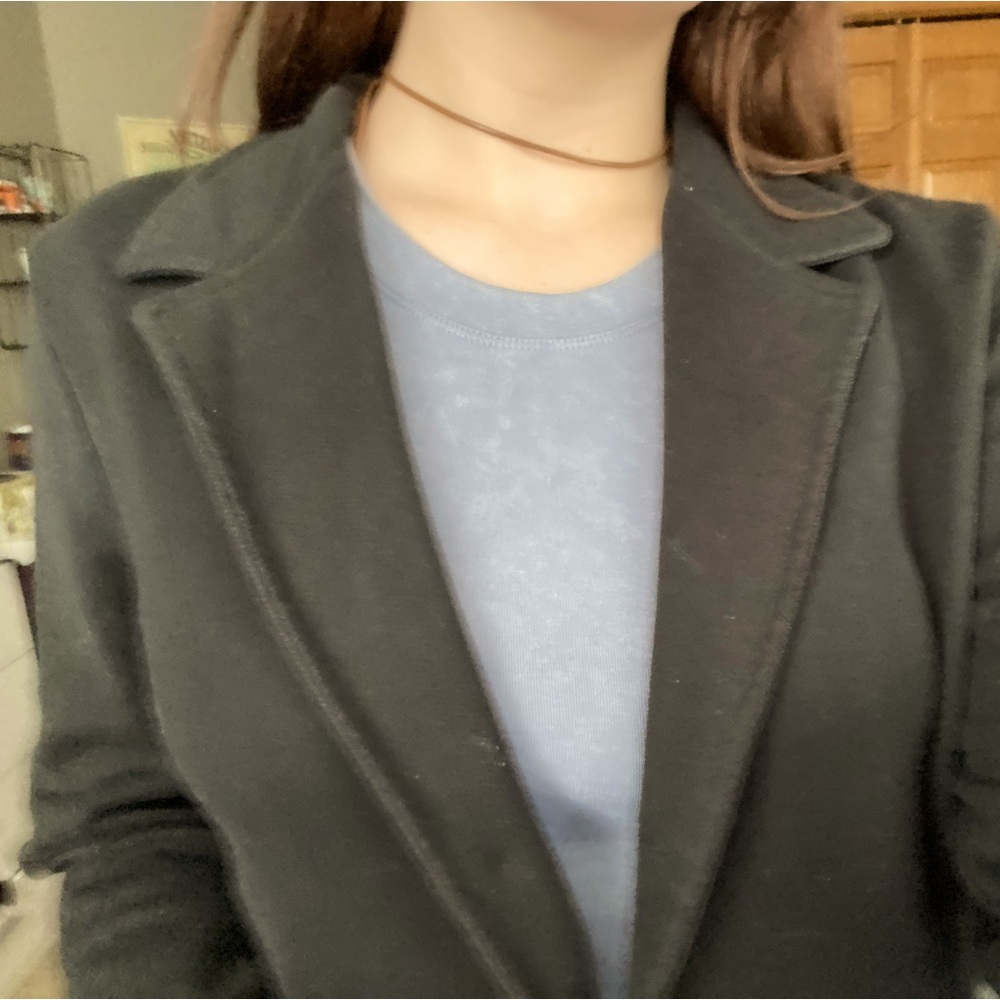 Blazer - Picture 3 of 4